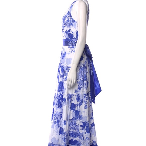 Cara Cara new maxi dress - Picture 2 of 8